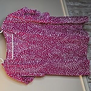 C6🔹️Pink Cheetah Print Blouse